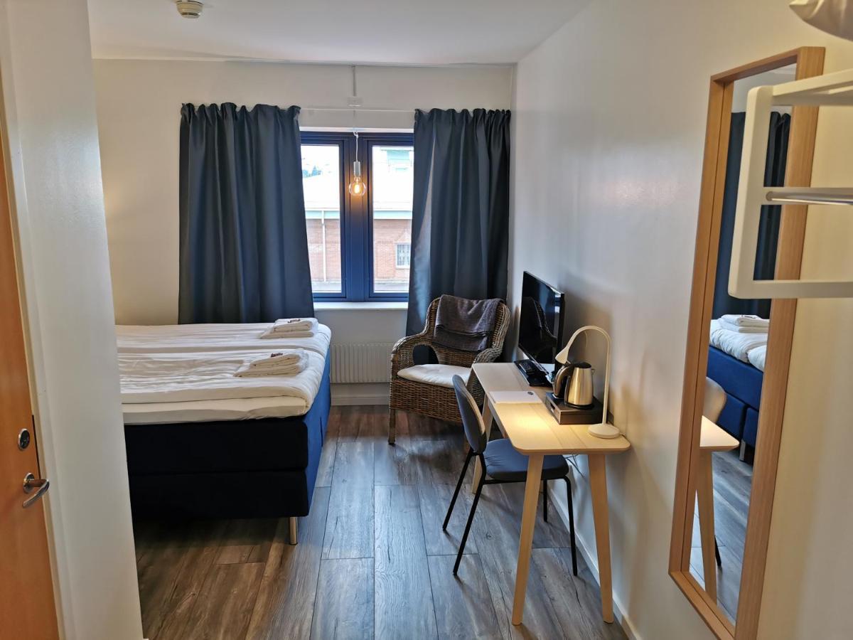 Kils Hotell & Restaurang Dış mekan fotoğraf