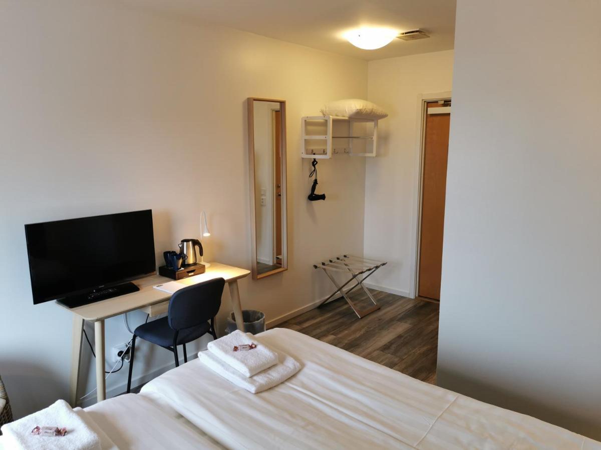 Kils Hotell & Restaurang Dış mekan fotoğraf